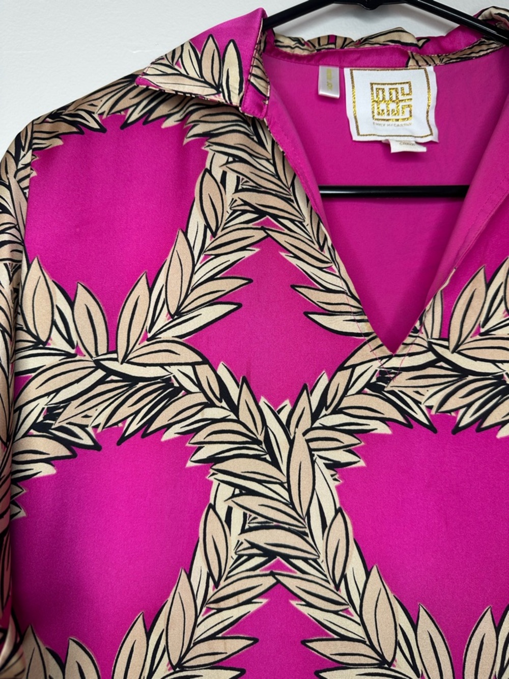 Emily McCarthy Women's Pink Nude Leaf Pattern Mini Dress Size XS Vacation Resort - Picture 4 of 9